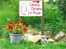 171-camping-domaine-le-peyral-1.jpg